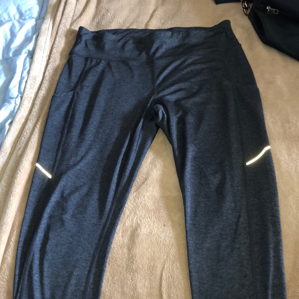 Leggings (Work out) Or just to wear